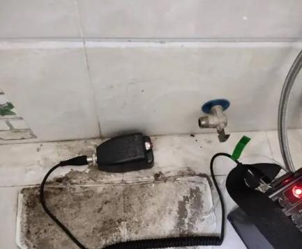 玉泉屋顶漏水维修公司分享下卫生间漏水的危害及解决方法